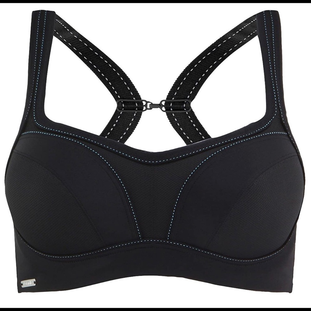 Chantelle high impact convertible sports bra